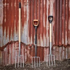 Horca Con Mango De Madera Magnusson -Jardines Y Exteriores 5059340086569 24c BI